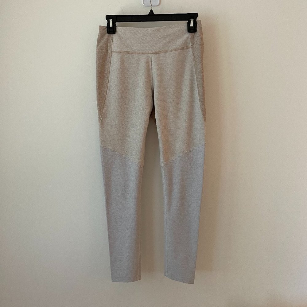 Never Been Worn Womens Outdoor Voices Neutral Toned Leggings | Size Medium
